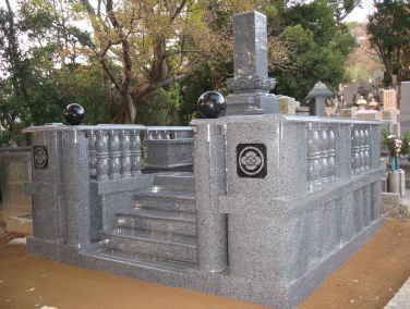 墓石外柵施工例－和歌山県海南市